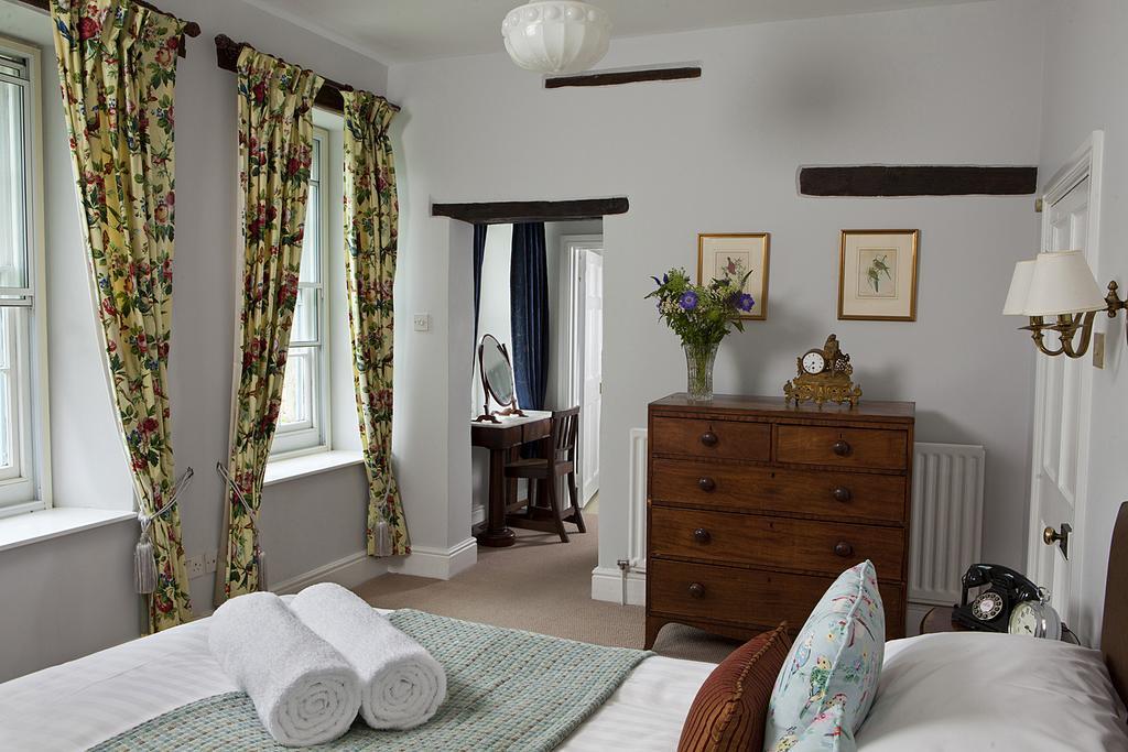 The Moonraker Hotel Bradford-On-Avon Room photo